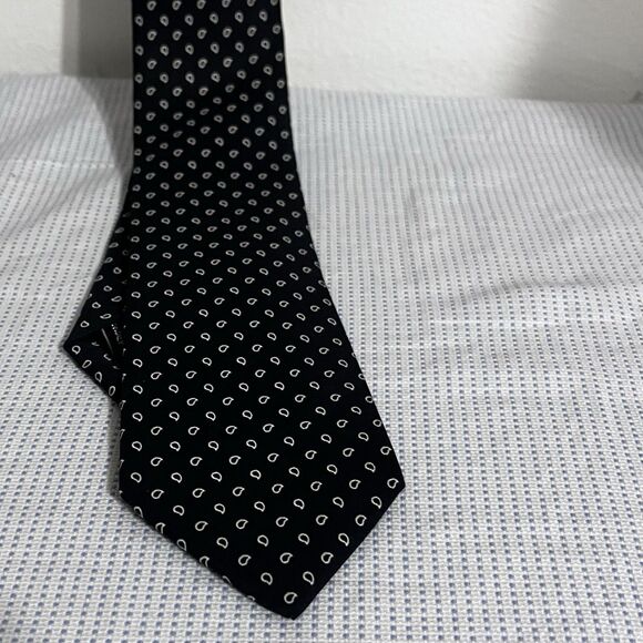 Ralph Lauren Polo Tie Black With Cream Paisleys Hand Made In Italy EUC - Picture 2 of 11
